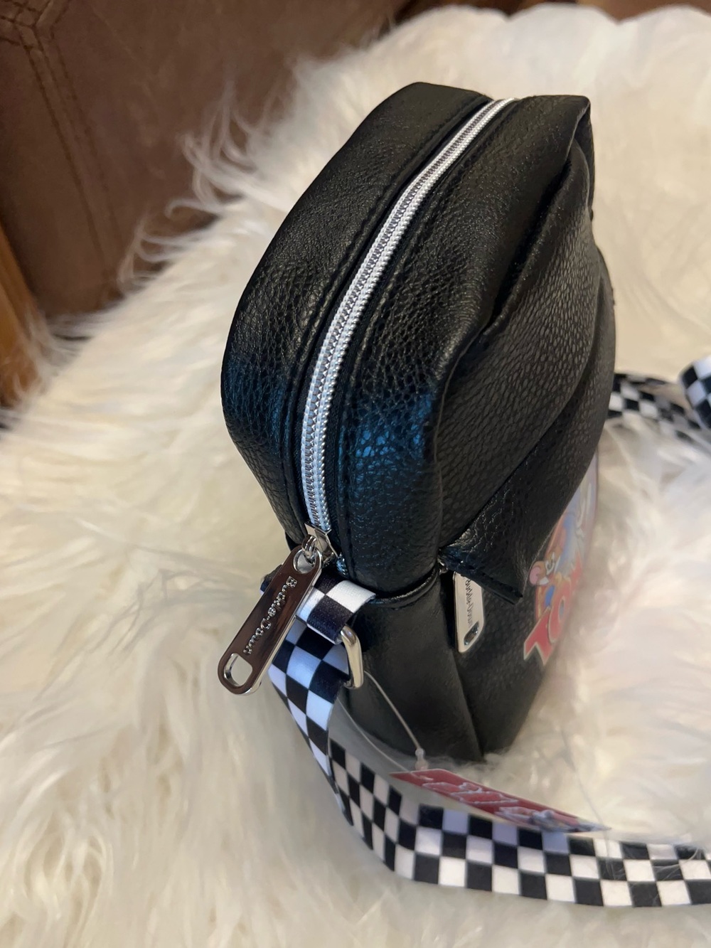 Tom and Jerry NWT  Black vegan leather Crossbody Bag unisex Casual Shoulder Bag - Picture 10 of 15